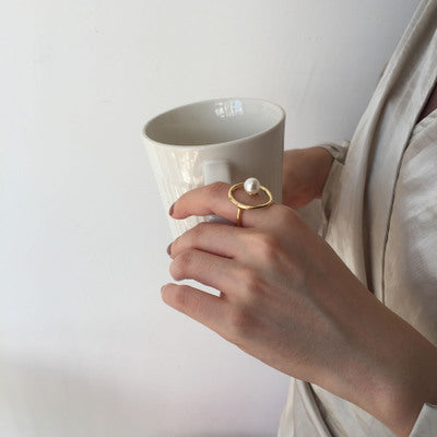 Pearl Oval Gold Ring