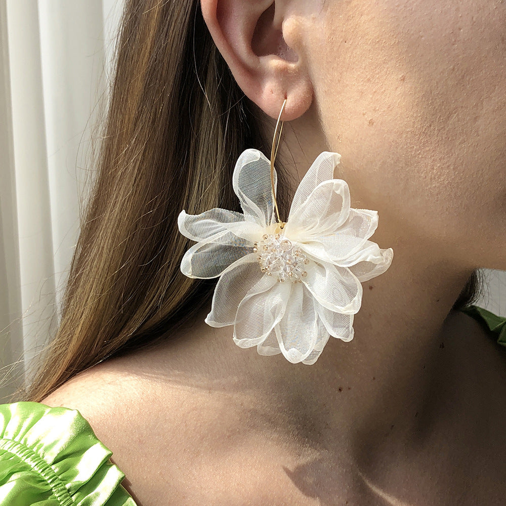 Floral Mesh Shoulder Duster Earrings