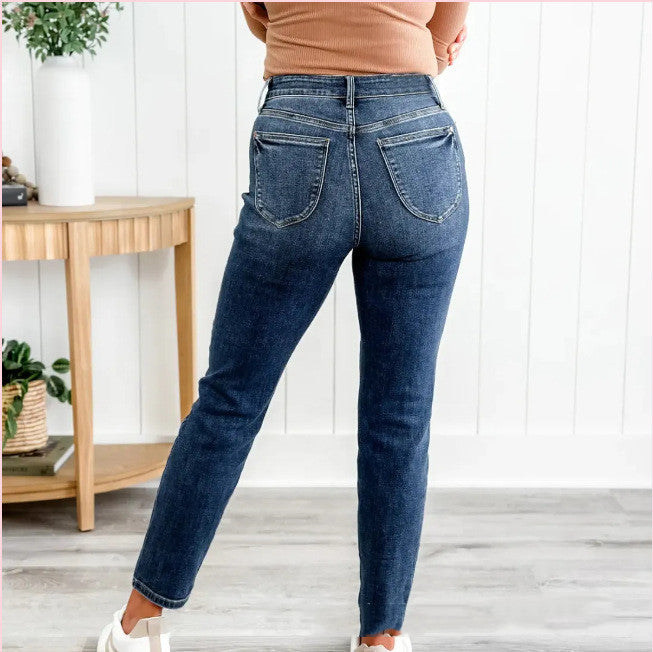 Mid-rise Slim Fit Stretchy Jean